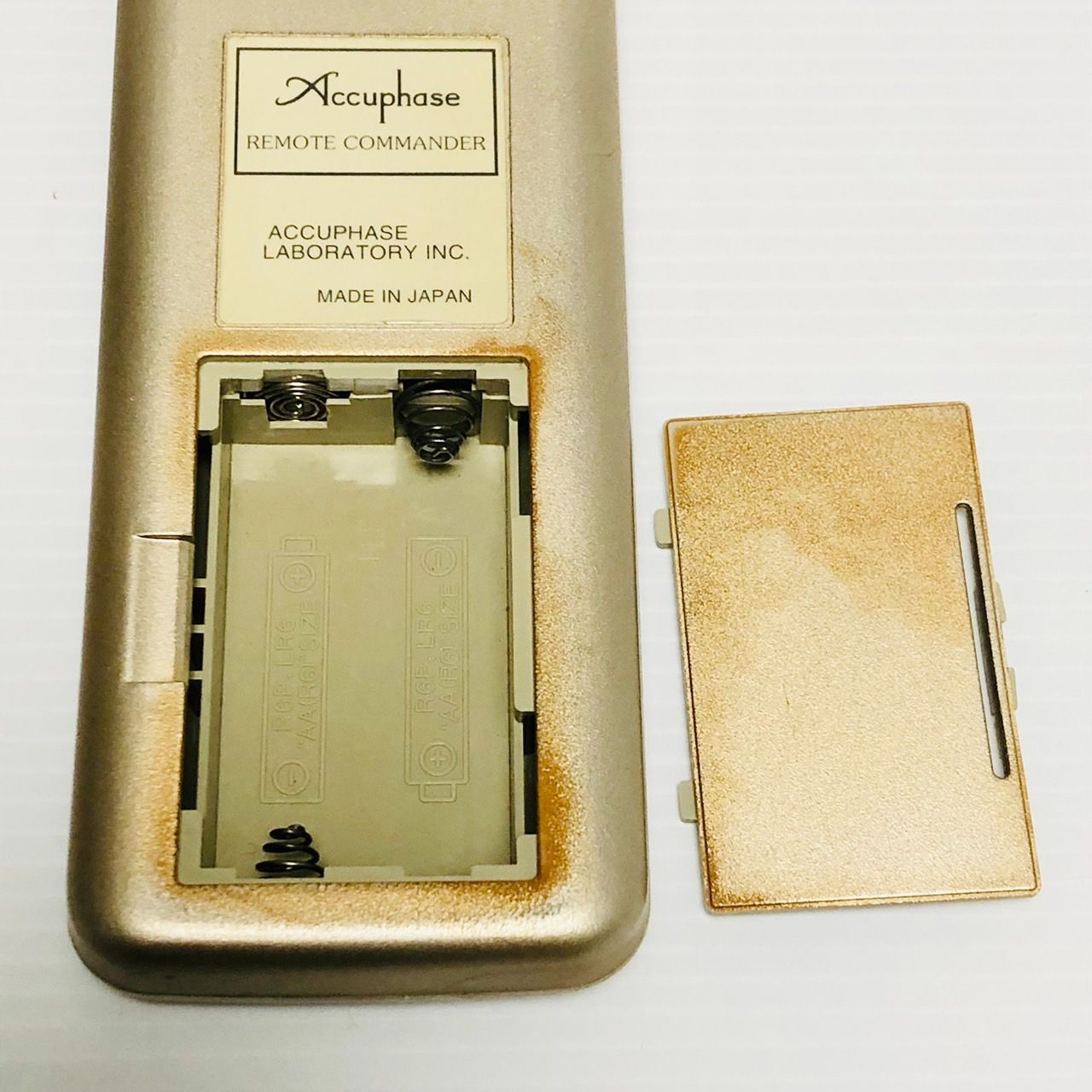 希少品】Accuphase D/Aコンバーター搭載 CDプレーヤー DP-55 - メルカリ