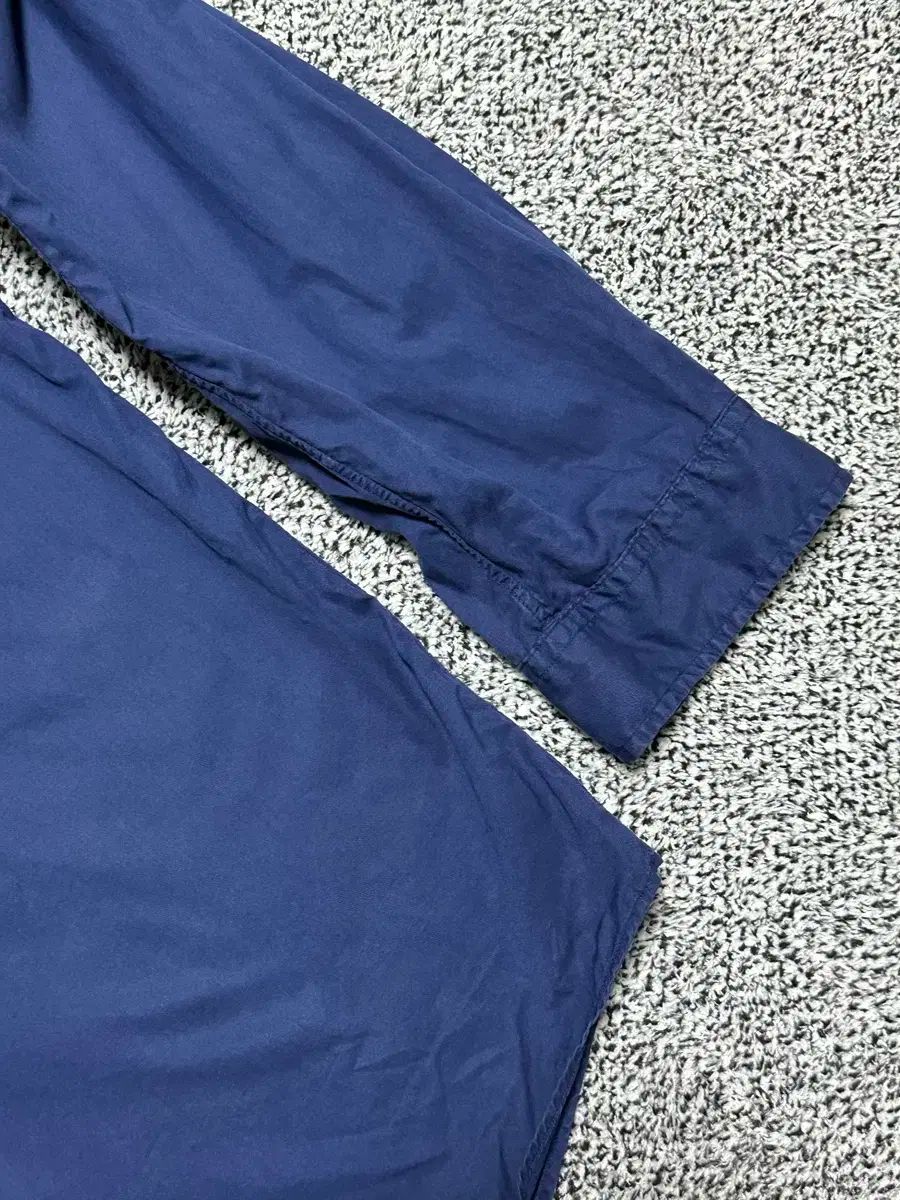 最新バージョン ネイビー