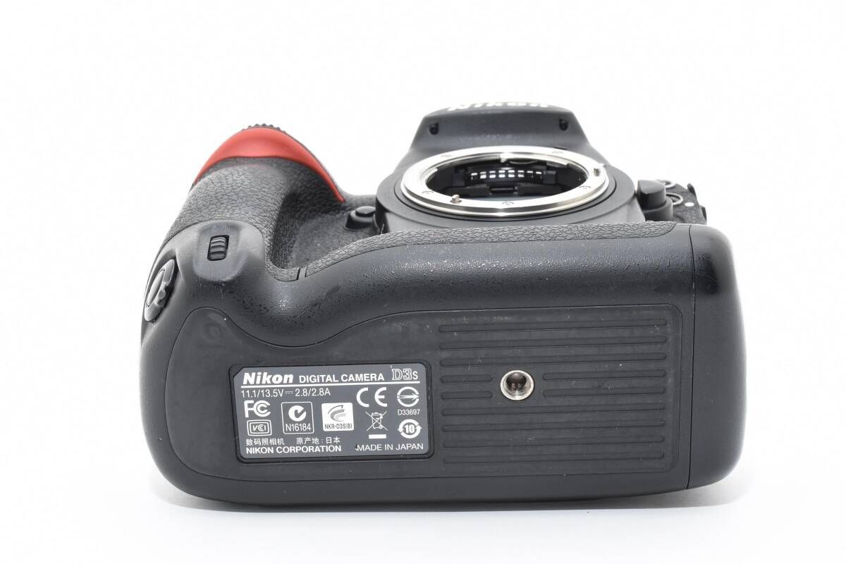 ☆良品☆《ショット数14,513回 》ニコン Nikon D3S ボディ☆ YAM8783