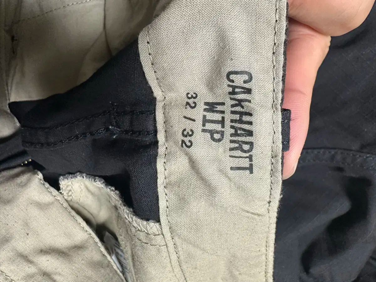  カーハート レギュラー カーゴパンツ ブラック 32 X チノパン パンツ