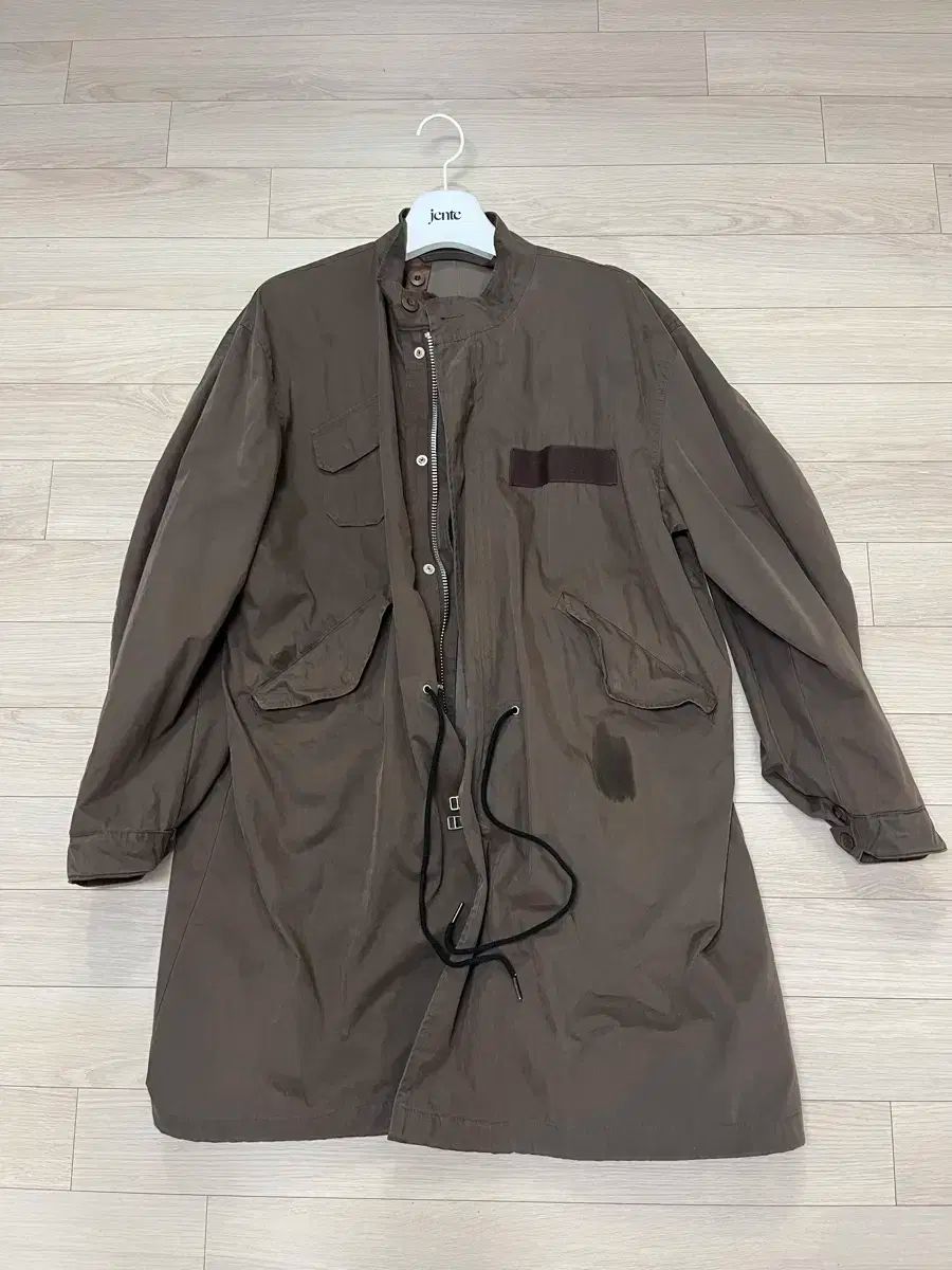 ago フィッシュテール