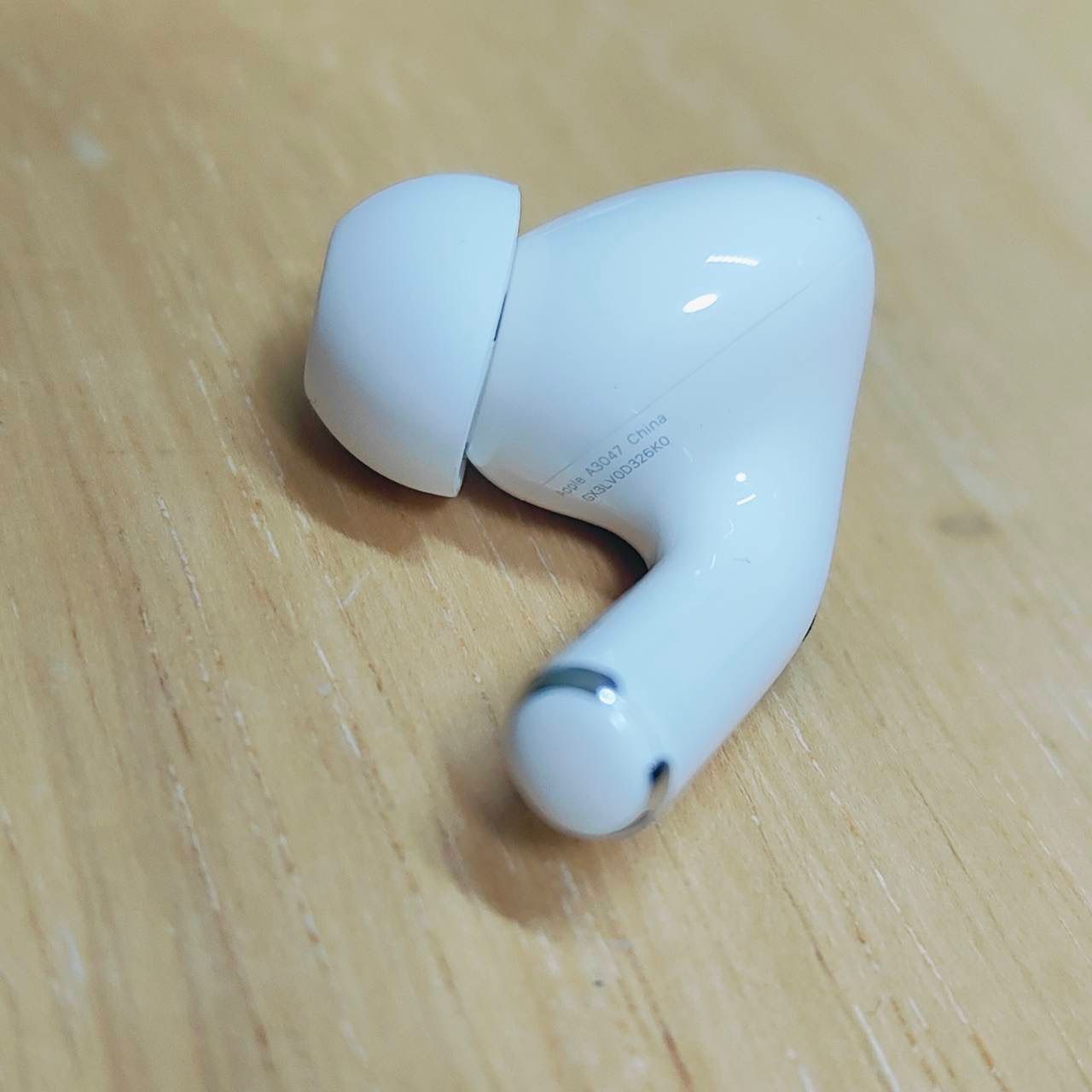 Apple AirPods Pro 2世代 片耳 R 片方 右耳 Sランク - メルカリ