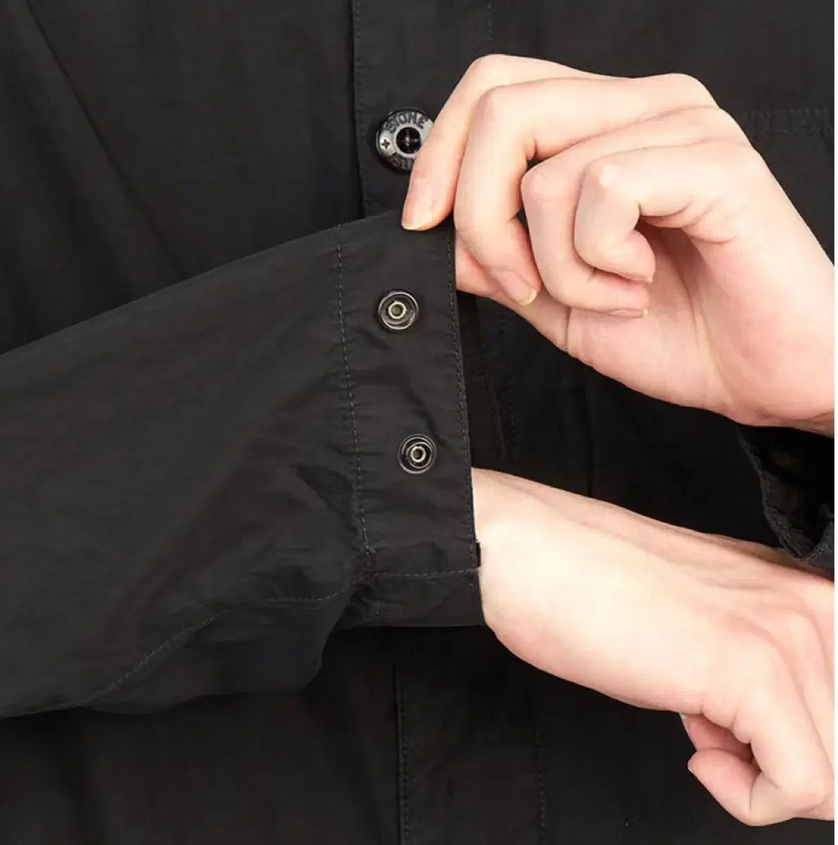 ストーンアイランド