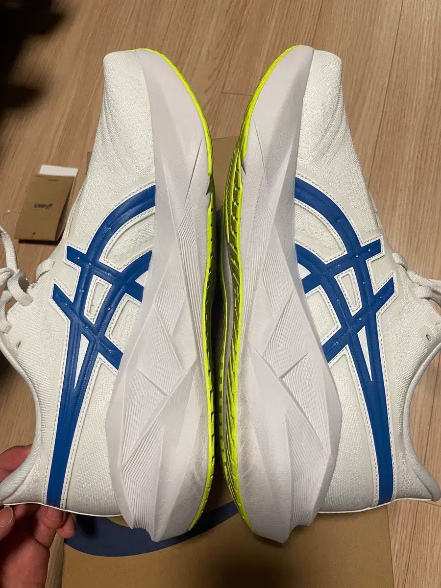 アシックス ノヴァブラスト 5 ATC 275 mm