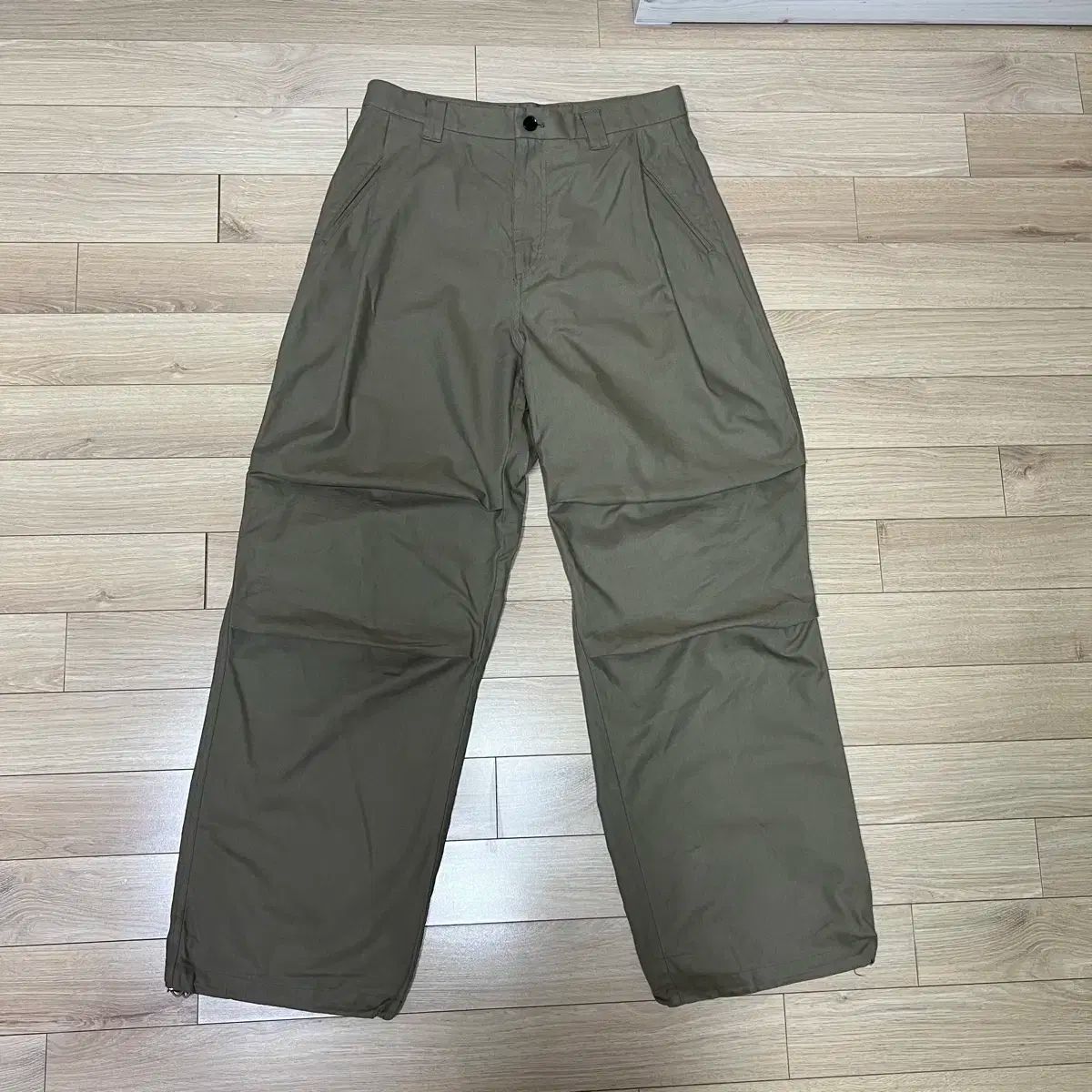 インサイレンス ドレープ