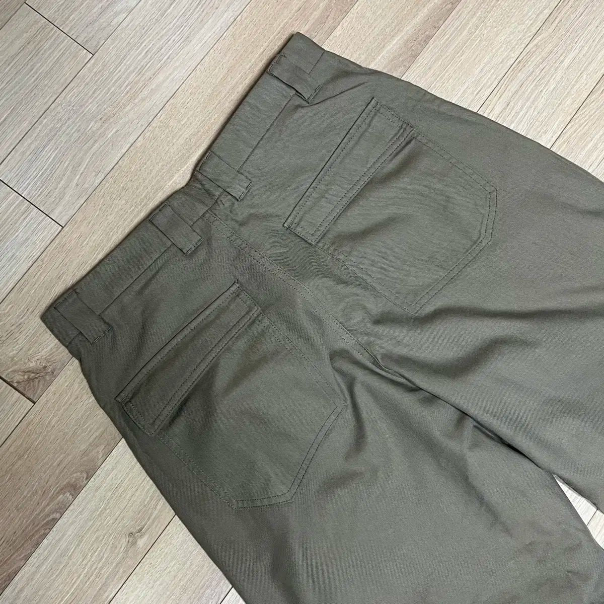 パンツ KHAKI