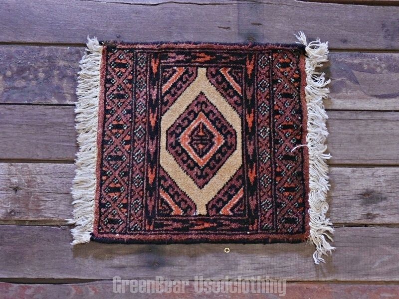 RAGA084 ヴィンテージ ミニラグ トライバルラグ 絨毯 30cm×29.5cm