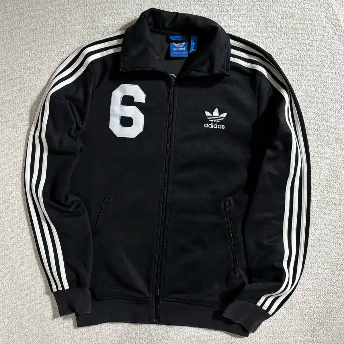 アディダス 必須アイテム ブラック カイザー OF NEW YORK トラックジャージ ジャージ