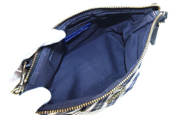 バーバリーブルーレーベル ポーチ