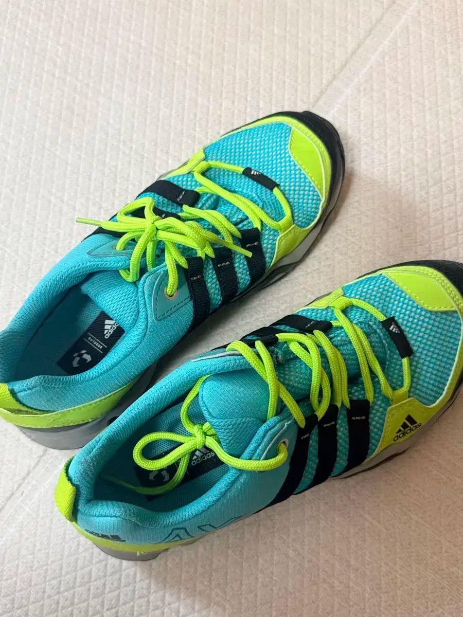 アディダス Terrex AX1 トレイルシューズ 23.5cm