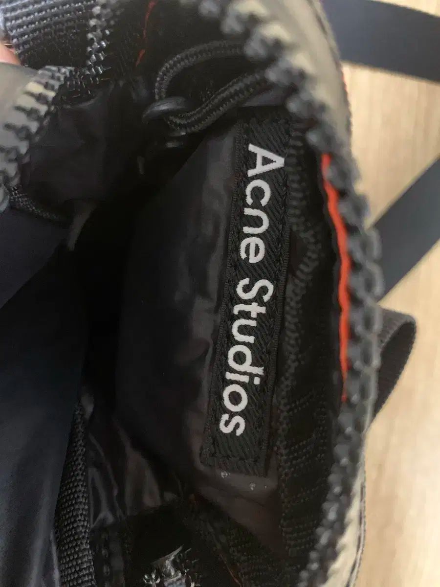 アクネストゥディオズ FACE