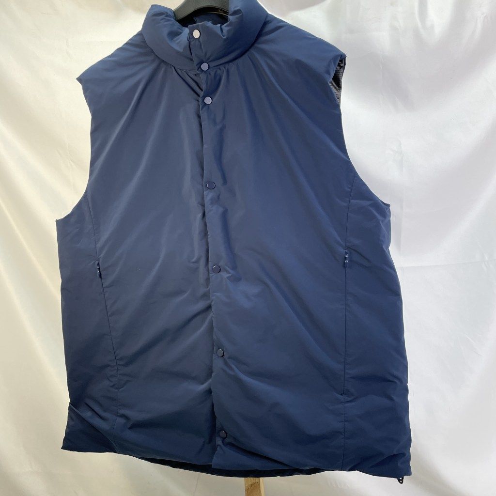 01w-5577 UNITED ARROWS × lecoqsportif TEIJIN FRONTIER ダウンベスト サイズO ネイビー 中国製 メンズ アウター ポリエステル 品