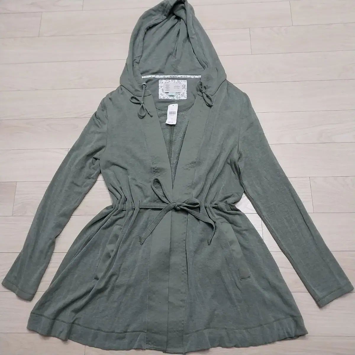 アメリカ 新商品 antropologie アンドロポロジー カーディガン