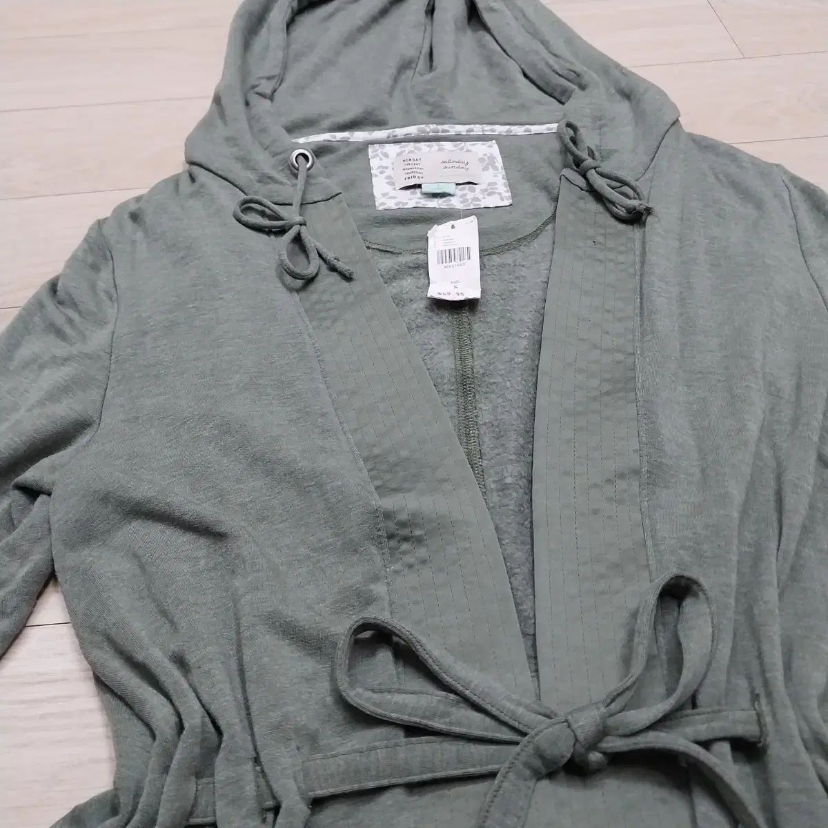 アメリカ 新商品 antropologie アンドロポロジー カーディガン