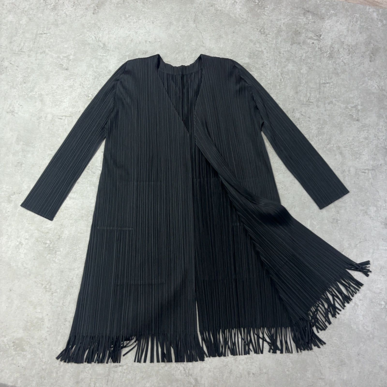 プリーツプリーズ イッセイミヤケ カーディガン キリム柄 フリンジ PLEATS PLEASE ISSEY MIYAKE プリーツプリーズ イッセイミヤケ