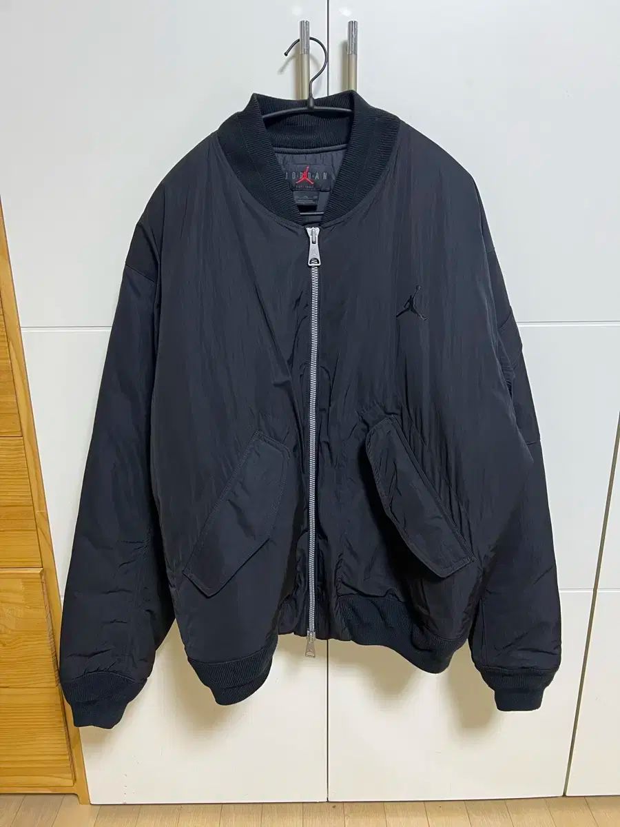 ナイキ ジョーダン エッセンシャルズ ブルゾン ジャケット