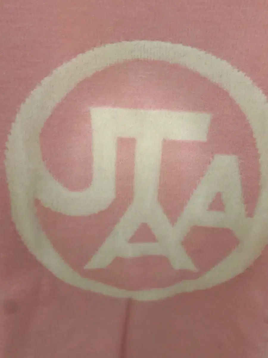UTAAT AATO ゴルフ ピンク色 ニット