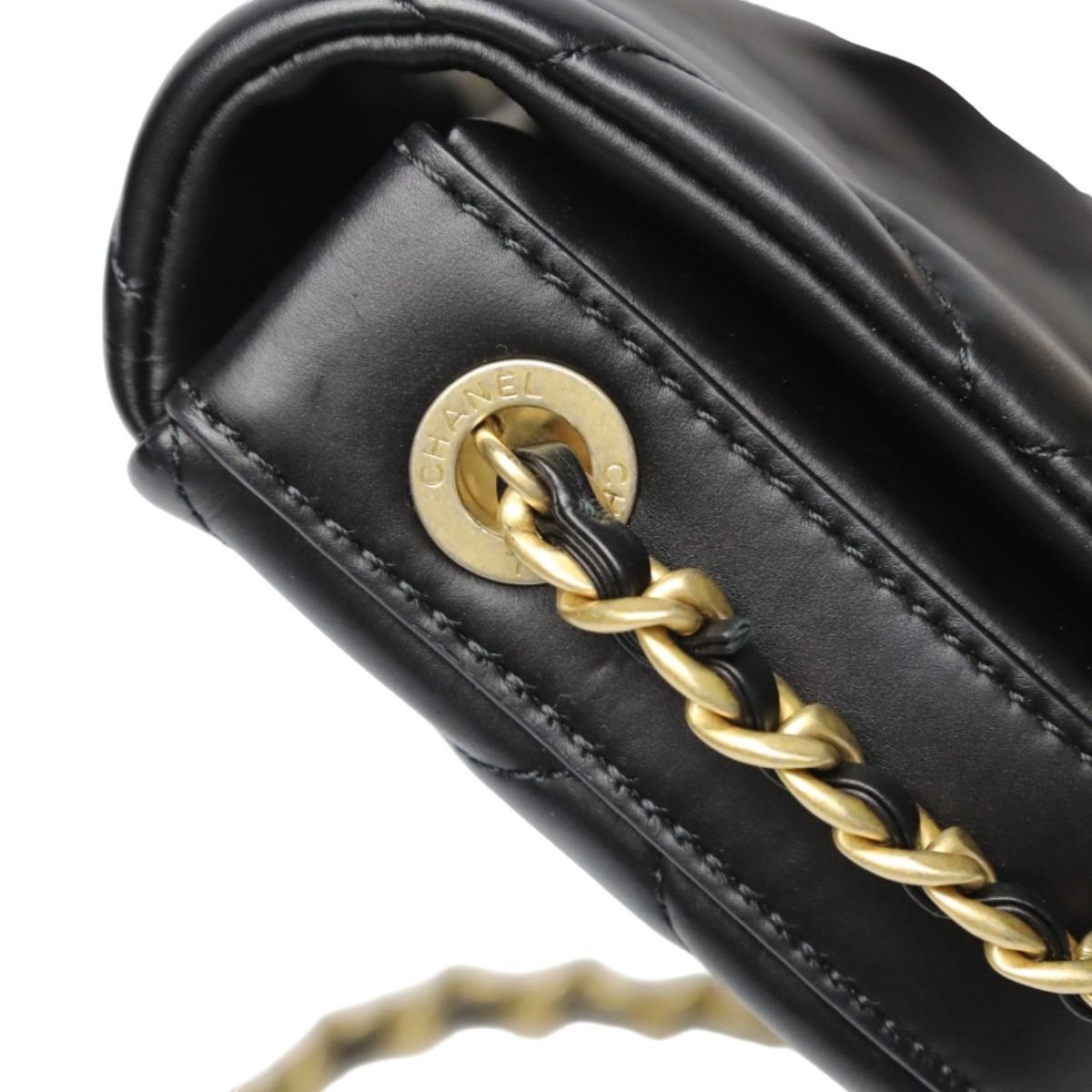 シャネル AS2011 ラムスキン チェーンショルダーバッグ マトラッセ
