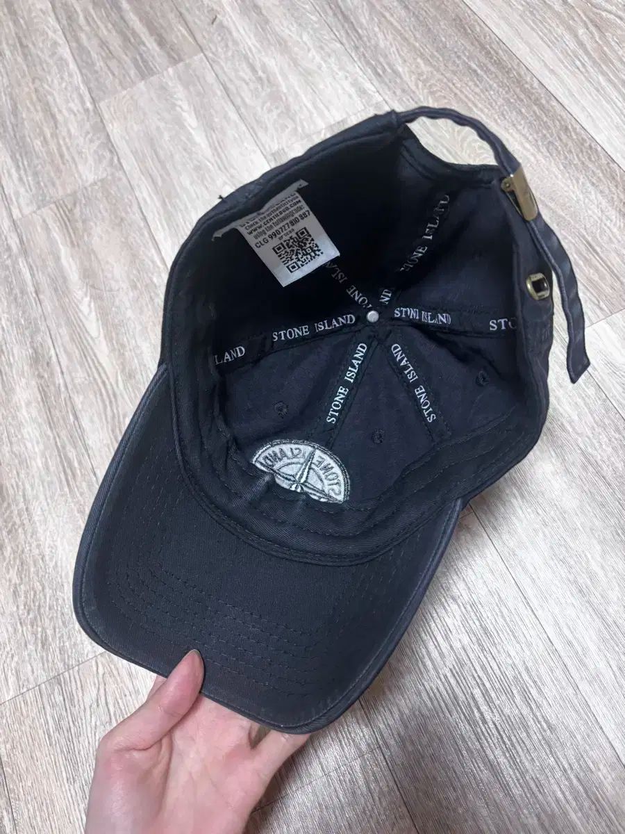 STONE ISLAND ストーンアイランド 帽子 ブラック