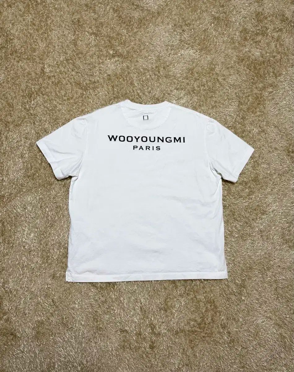 46 ウーヨンミ バッグロゴ 半袖Tシャツ 白