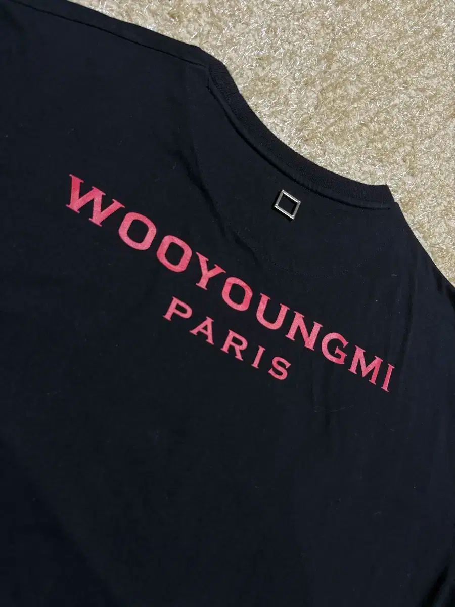 WOOYOUNG バックロゴ