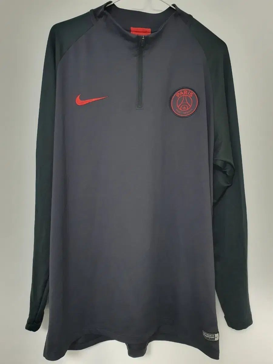 ナイキ パリ サンジェルマンFC ドライ トレーナー ドリル トップス