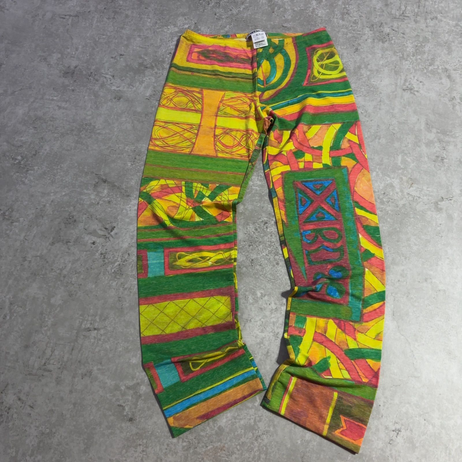 ISSEY MIYAKE イッセイミヤケ 総柄 アートプリント パンツ レギンス アーカイブ デザイン ボトム 総柄 さらっと素材