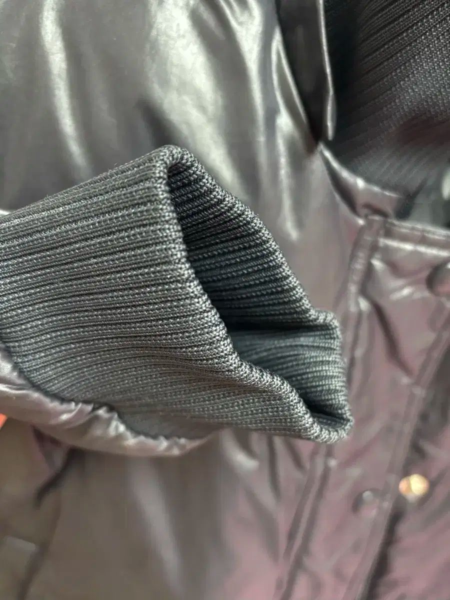 アディダス ブラック