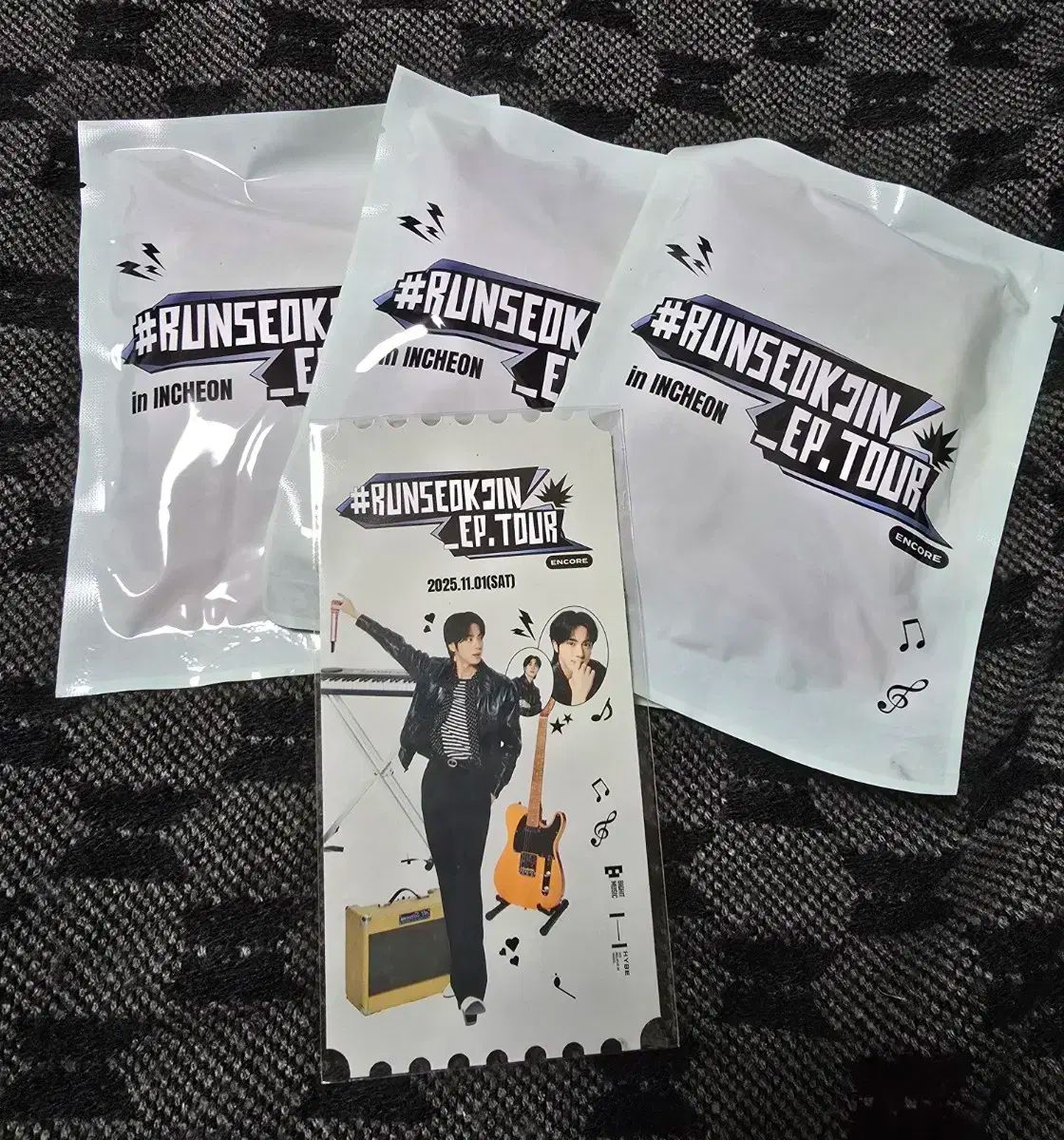 BTS ジン　アンコン　ARMY ZONE トレカ　DAY 2 アンコン2日間セット JIN RUNSEOKJIN トレカ ARMY ZONE BTS ジン