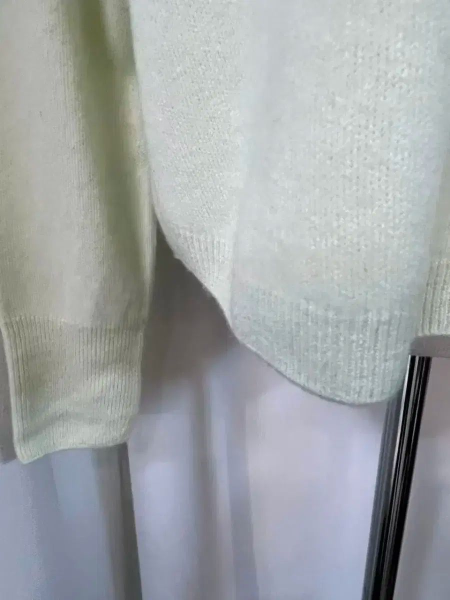 カシミアニット