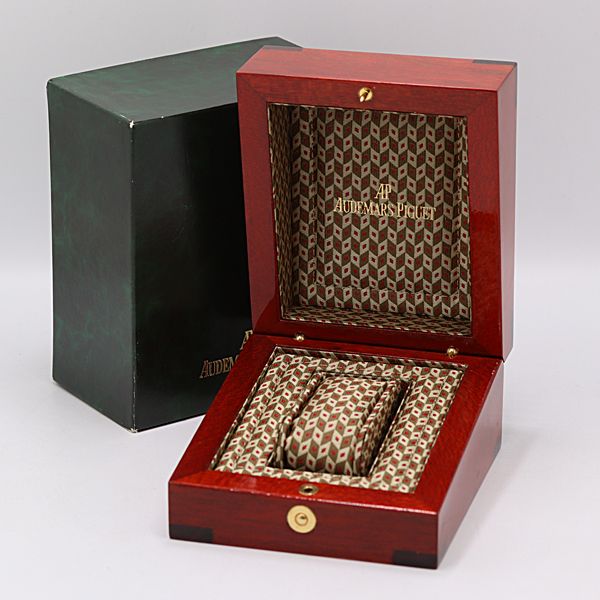 オーデマピゲ 空箱 ブラウン 腕時計用 メンズ レディース腕時計 腕時計 2000000 NSK MST