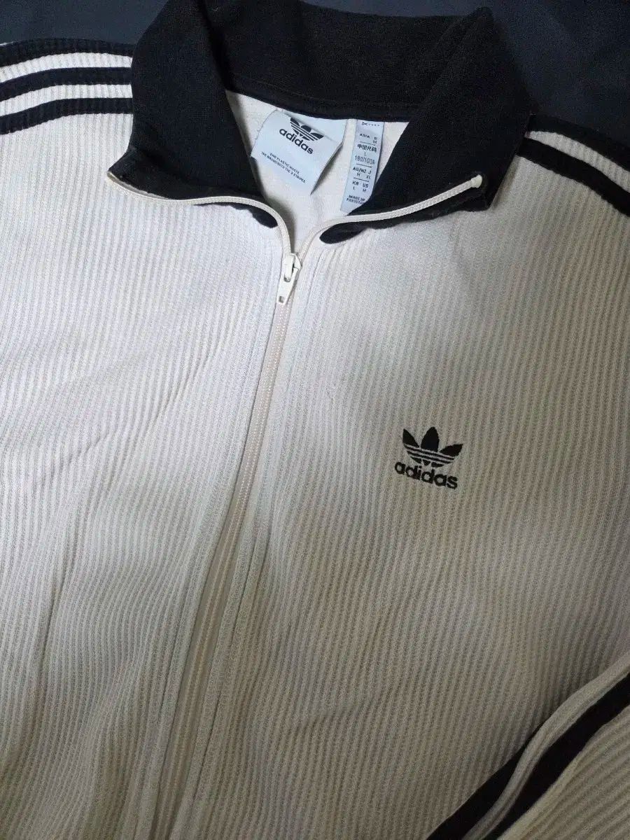 アディダス BECKENBAUER ワッフル トラックジャージ