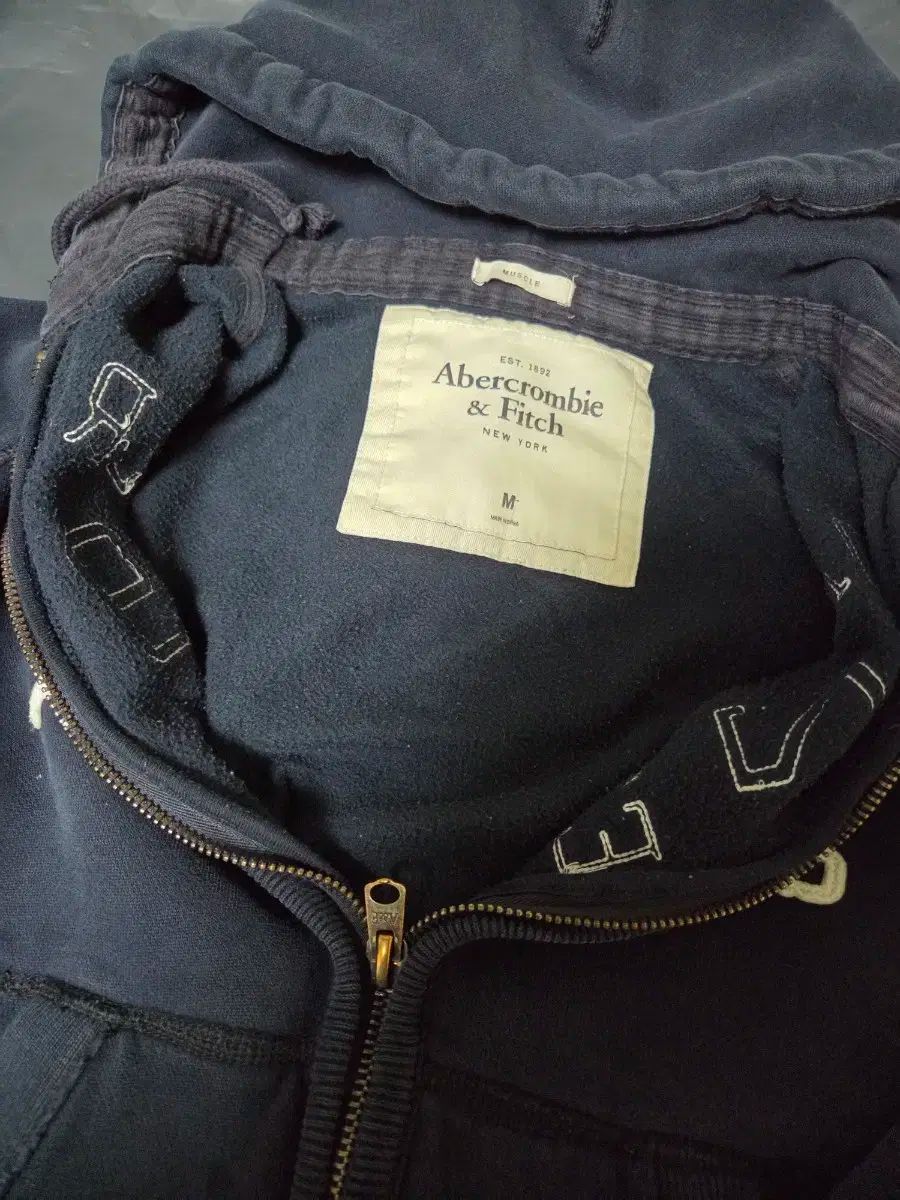 アバクロンビー