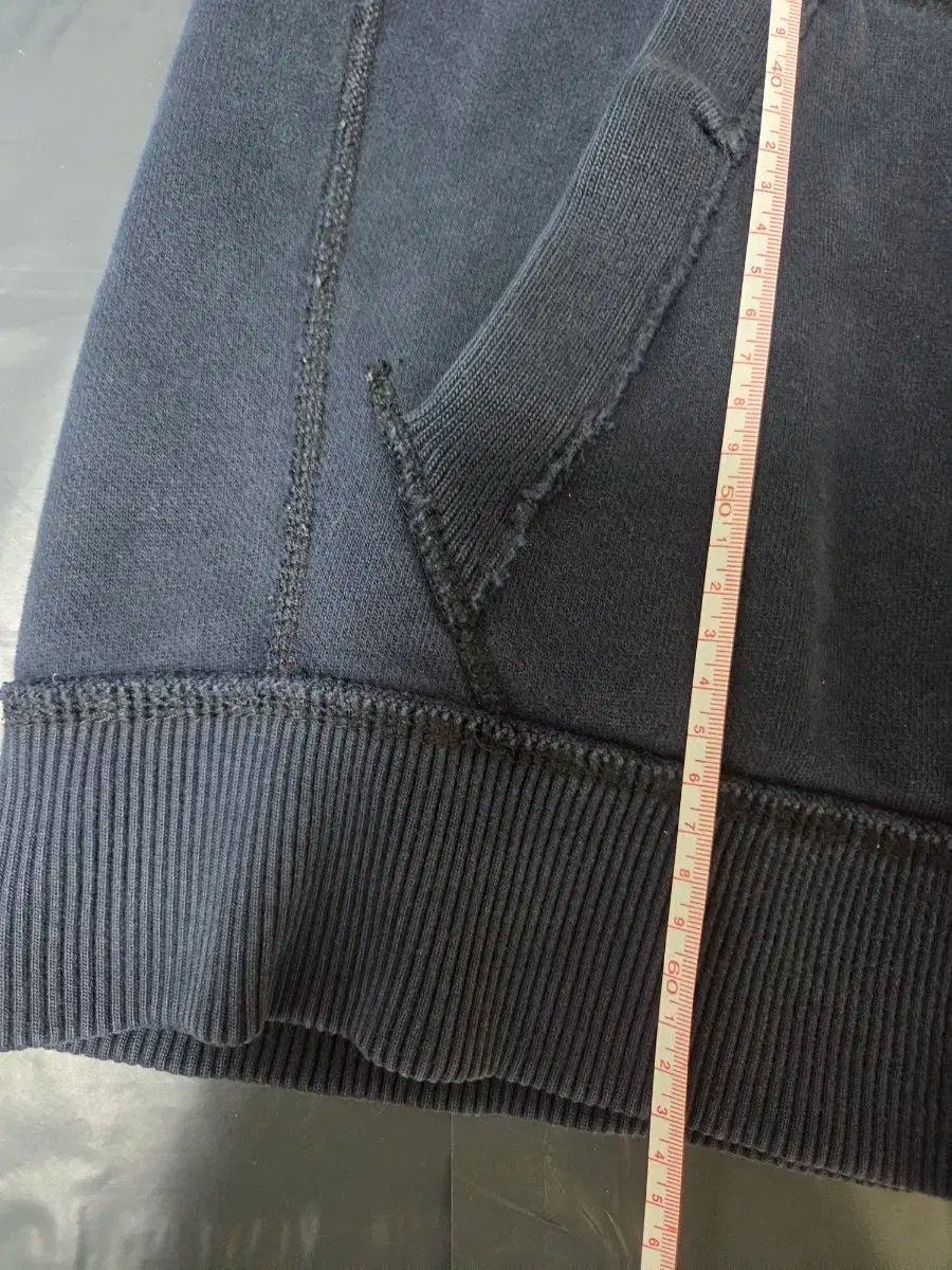  アバクロンビー 円型ロゴ ネイビー フードジップアップ パーカー トップス