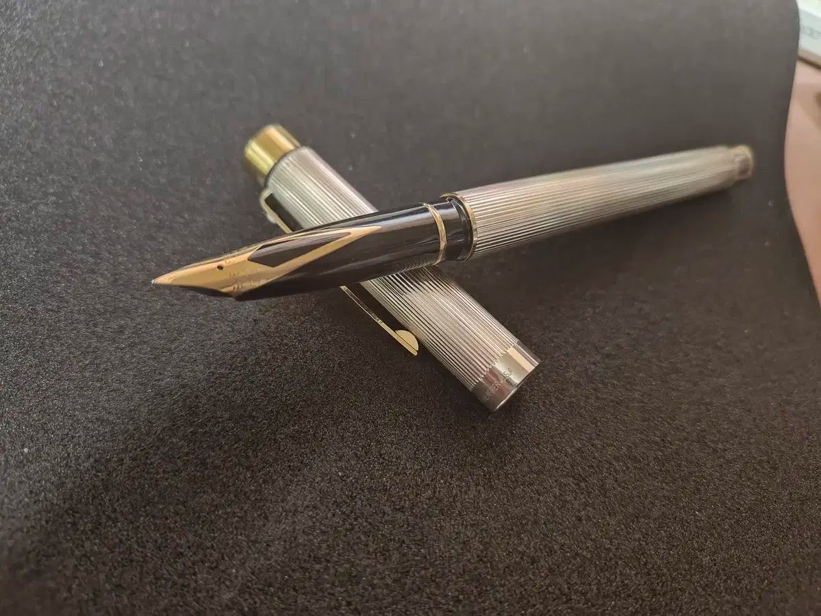 スターリング シルバー