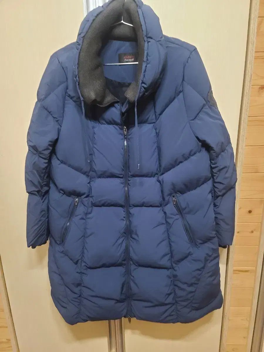 zishen レディース ゴルフ アウター 100 サイズ 状態は傷なし最高です