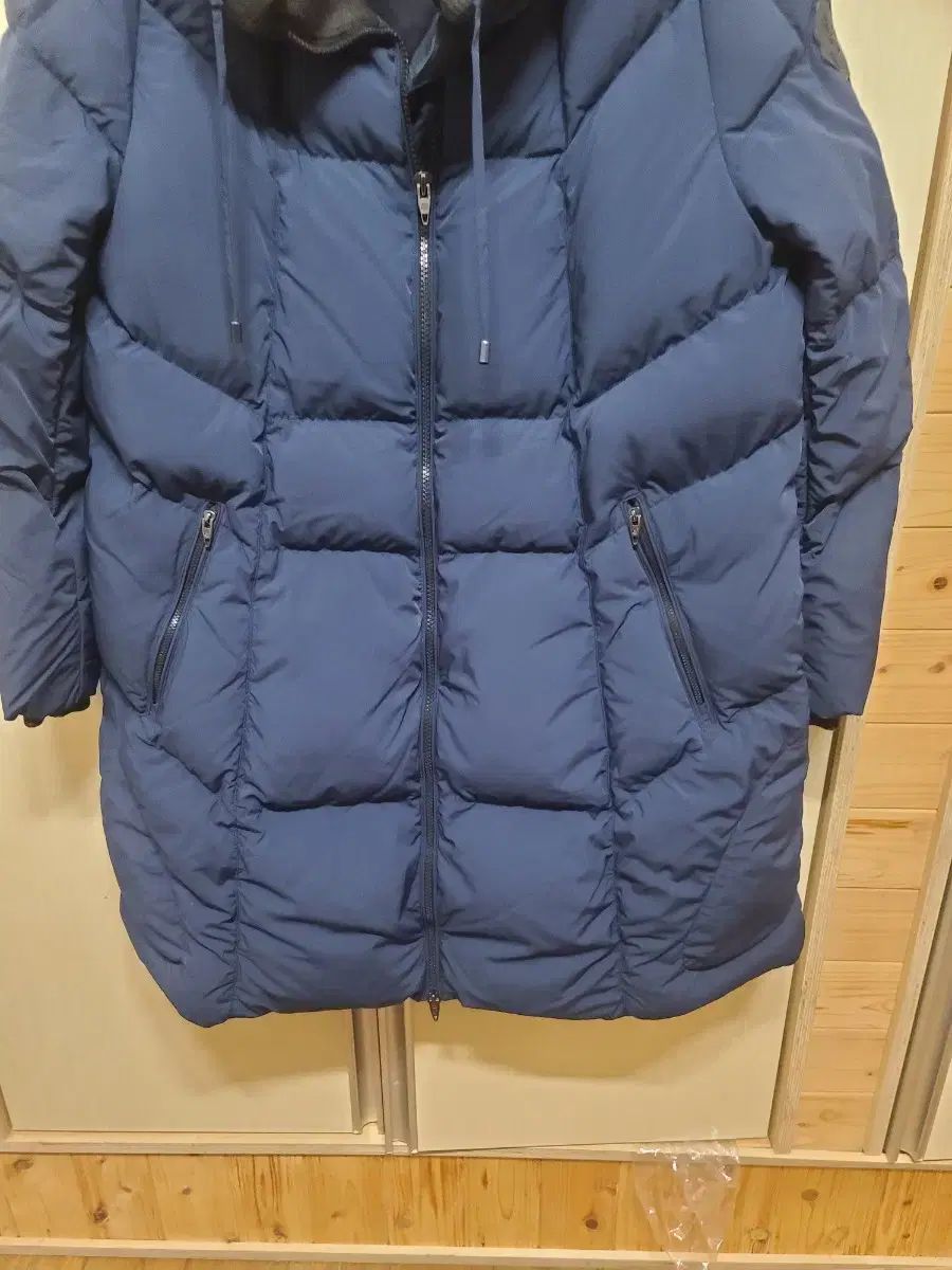 zishen レディース ゴルフ アウター 100 サイズ 状態は傷なし最高です