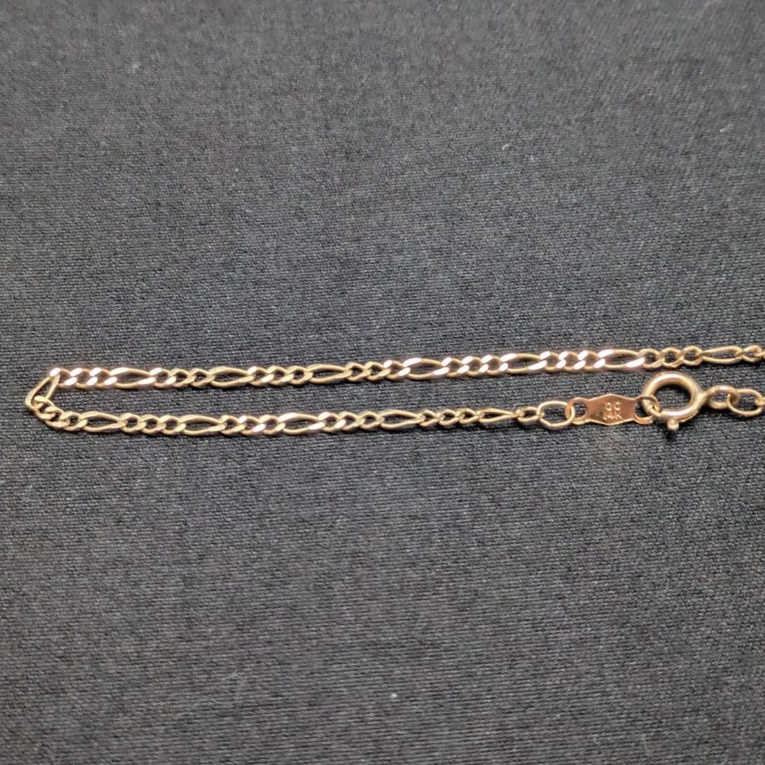 イエローゴールド