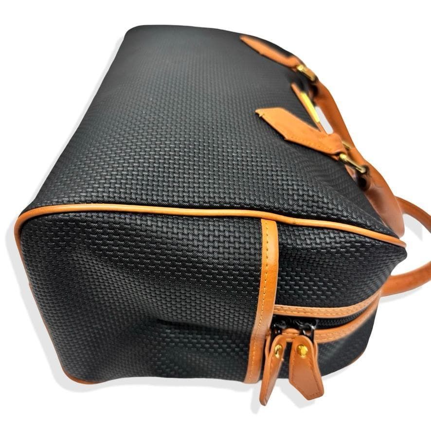 イヴサンローラン YSLロゴ