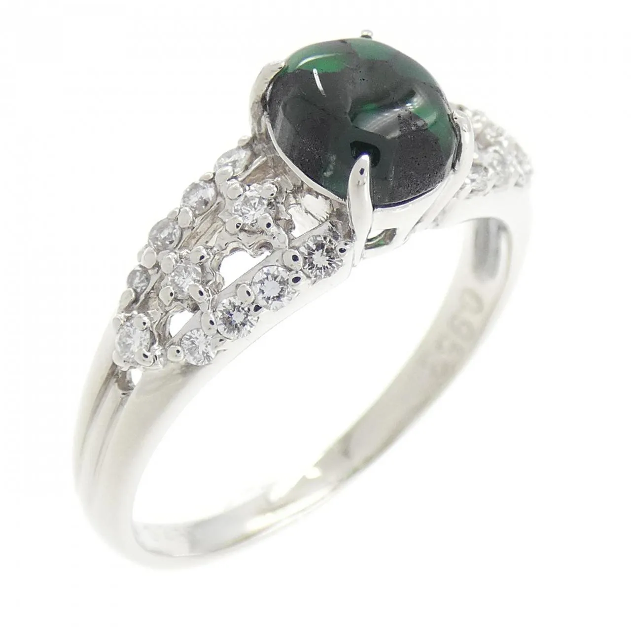 K18WG トラピッチェエメラルド4.04ct ダイヤモンド0.31ct リング K18WG トラピッチェエメラルド4.04ct ダイヤモンド0.31ct リング