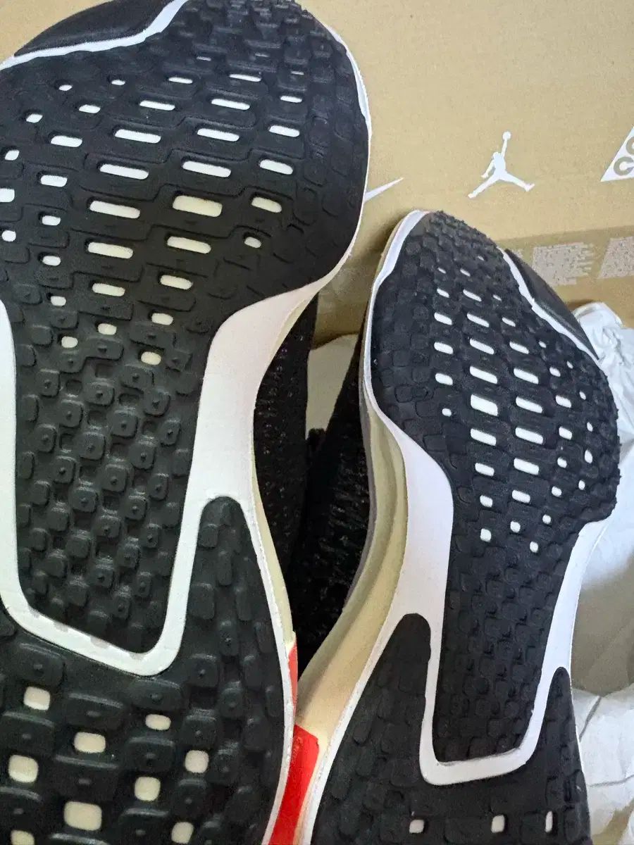 インヴィンシブル 3