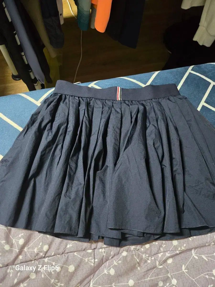Off-Green Korea ゴルフウェア スカート Sサイズ ネイビー GGプリーツ