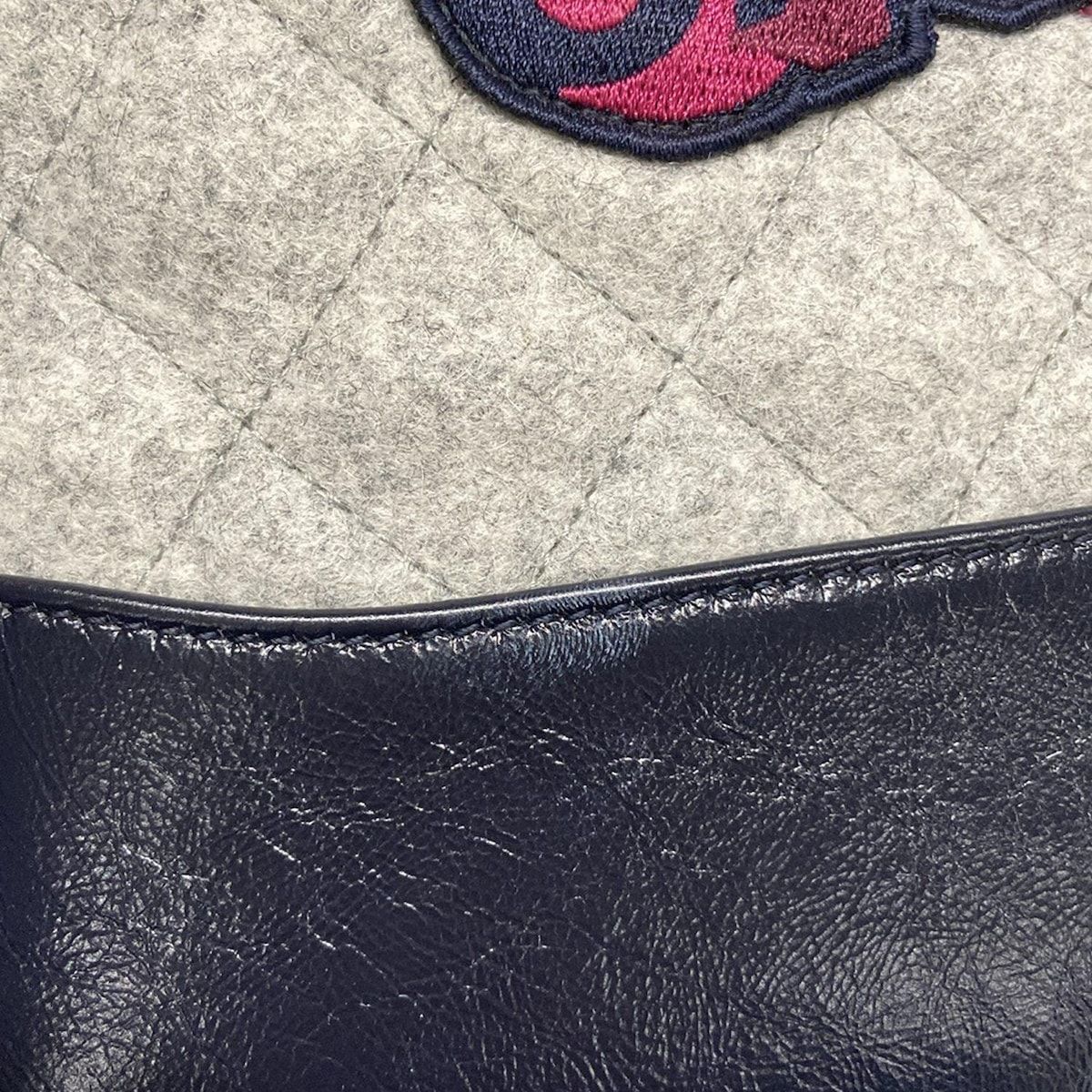 クラッチバッグ