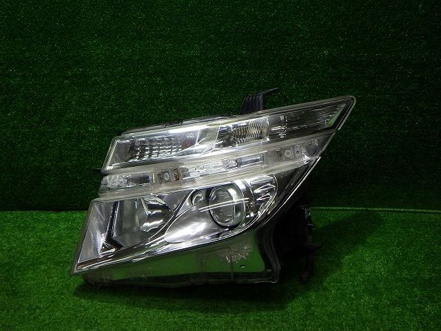 エルグランド 左ヘッドライト HID E52 PNE52 前期 100-23009 S2