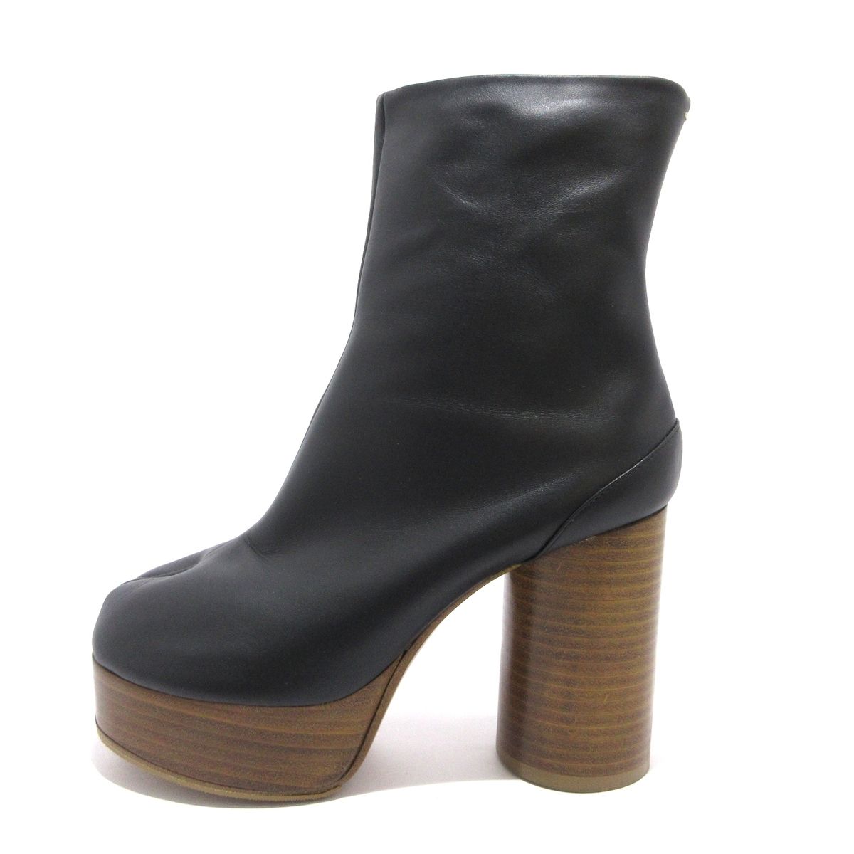 Maison Margiela メゾンマルジェラ ショートブーツ 35 1 2 レディース - S58WU0259 黒 タビ アウトソール張替済 2019年 レザー