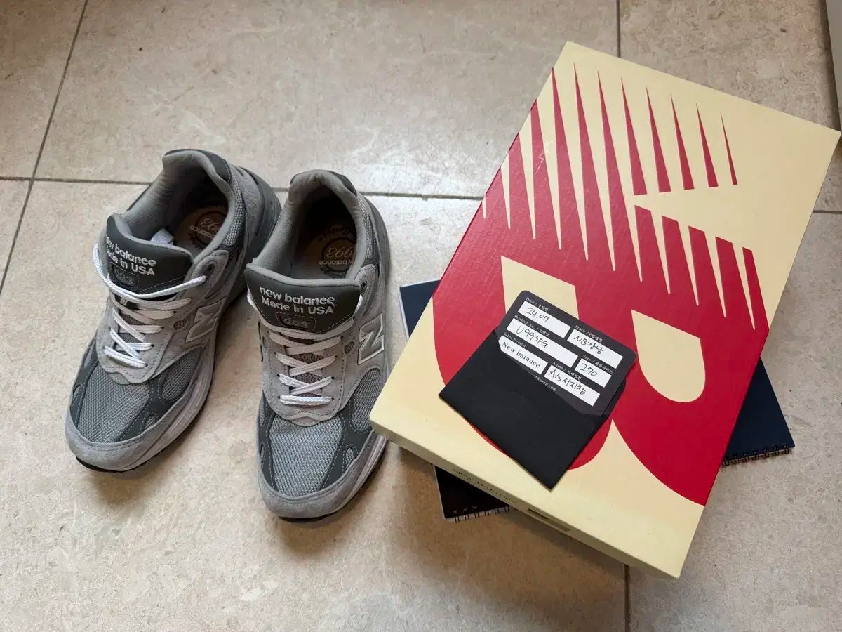 ニューバランス 993 グレー 270 サイズ