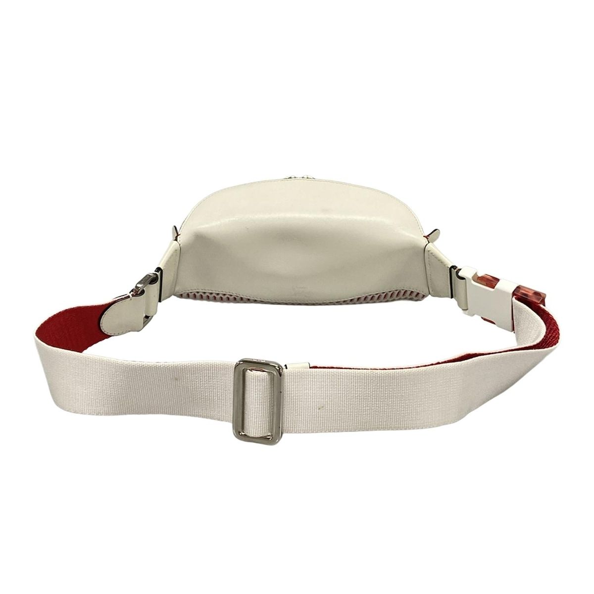 ウエストポーチ