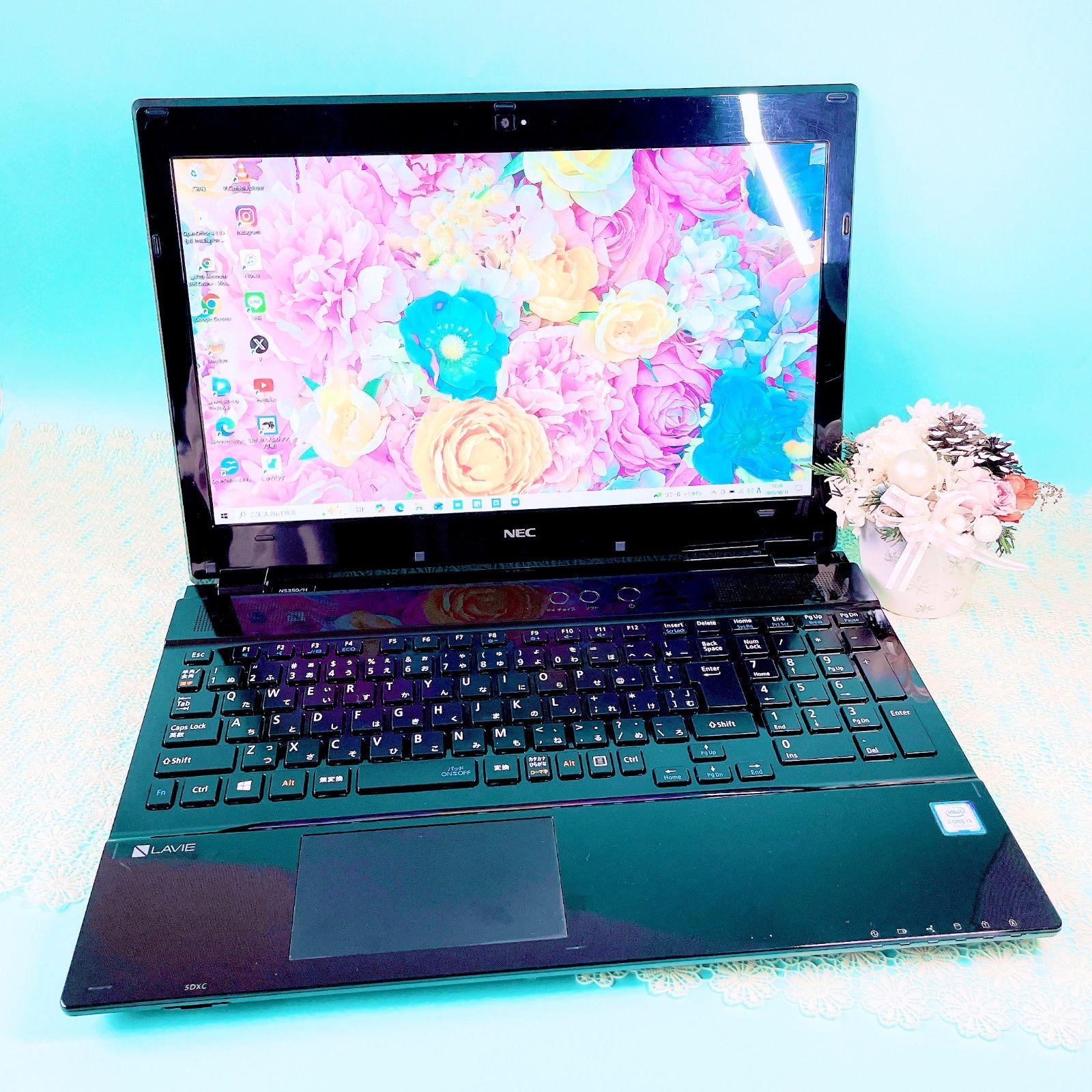 ノートPC 【大容量】1TB保存✨DVD✨カメラ✨白 ノートパソコン windows11