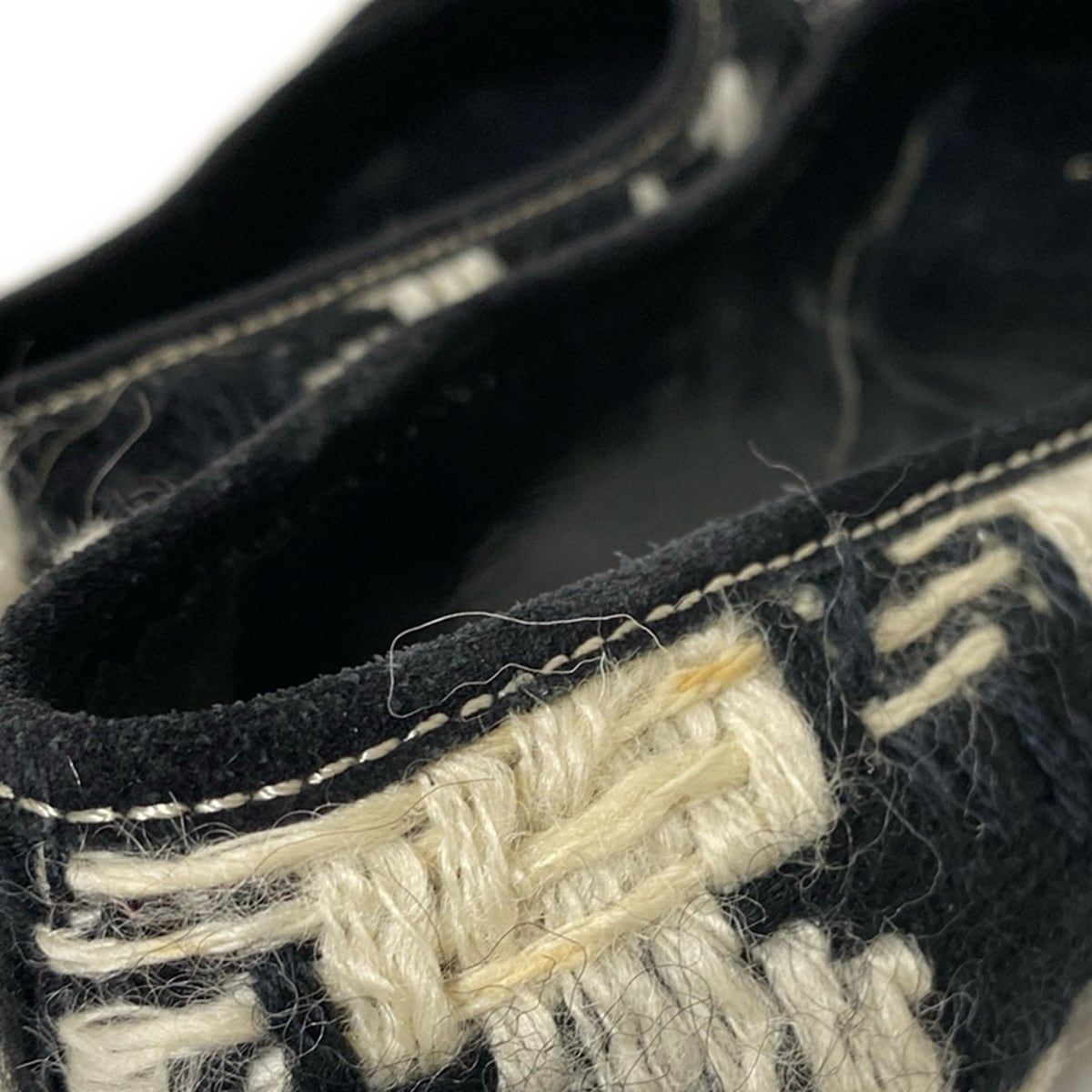  miumiu ミュウミュウ パンプス 36 1 2 レディース - 黒×白 ベルト ウール ハイヒール パンプス パンプス