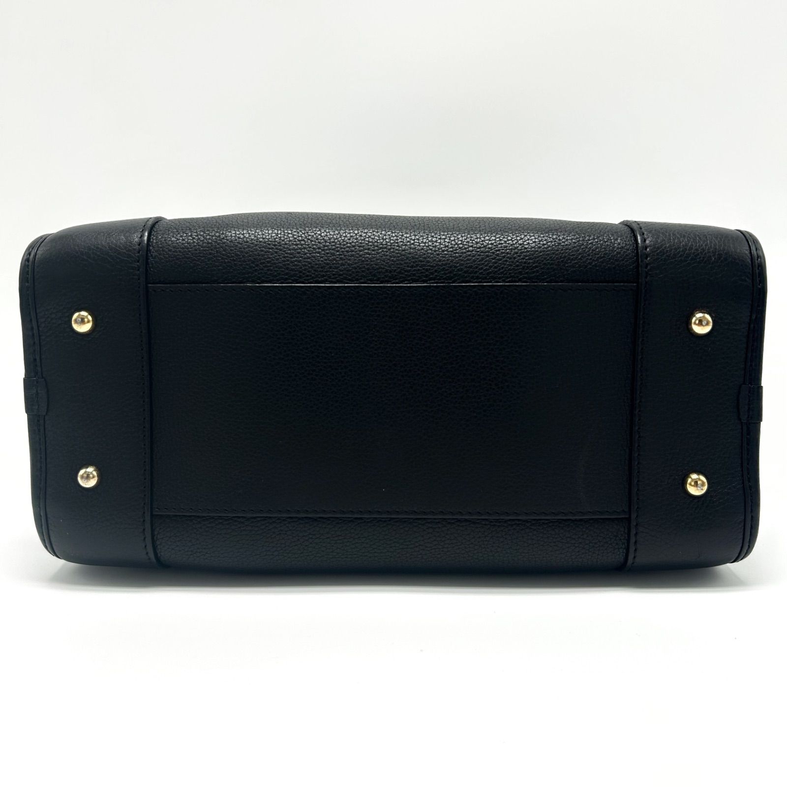 レザー ブラック